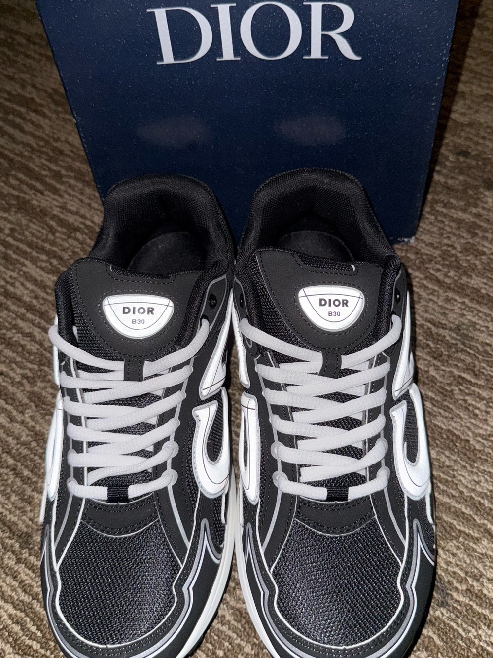 Dior B30 ‘Countdown’